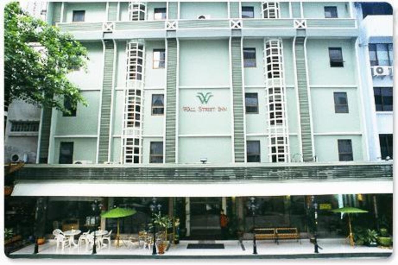 Wall Street Inn, Bangkok Exterior photo