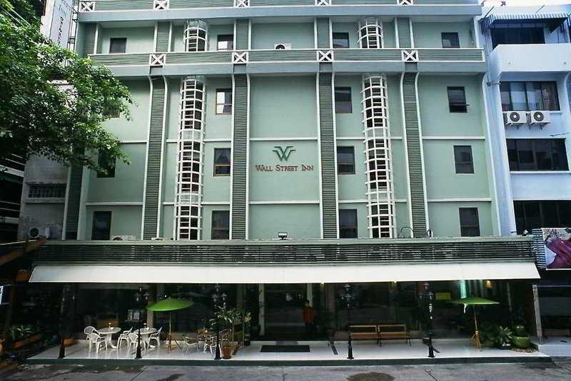 Wall Street Inn, Bangkok Exterior photo